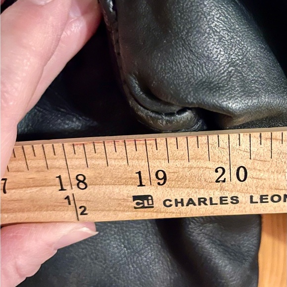 Men’s Black Leather Heavy Bomber Motorcycle Jacket Patches Zippers 🚫sold🚫 - Picture 13 of 14